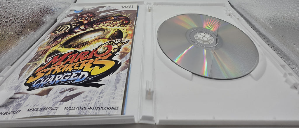 Mario Strikers Charged Wii CIB Complete Case Manual Disc