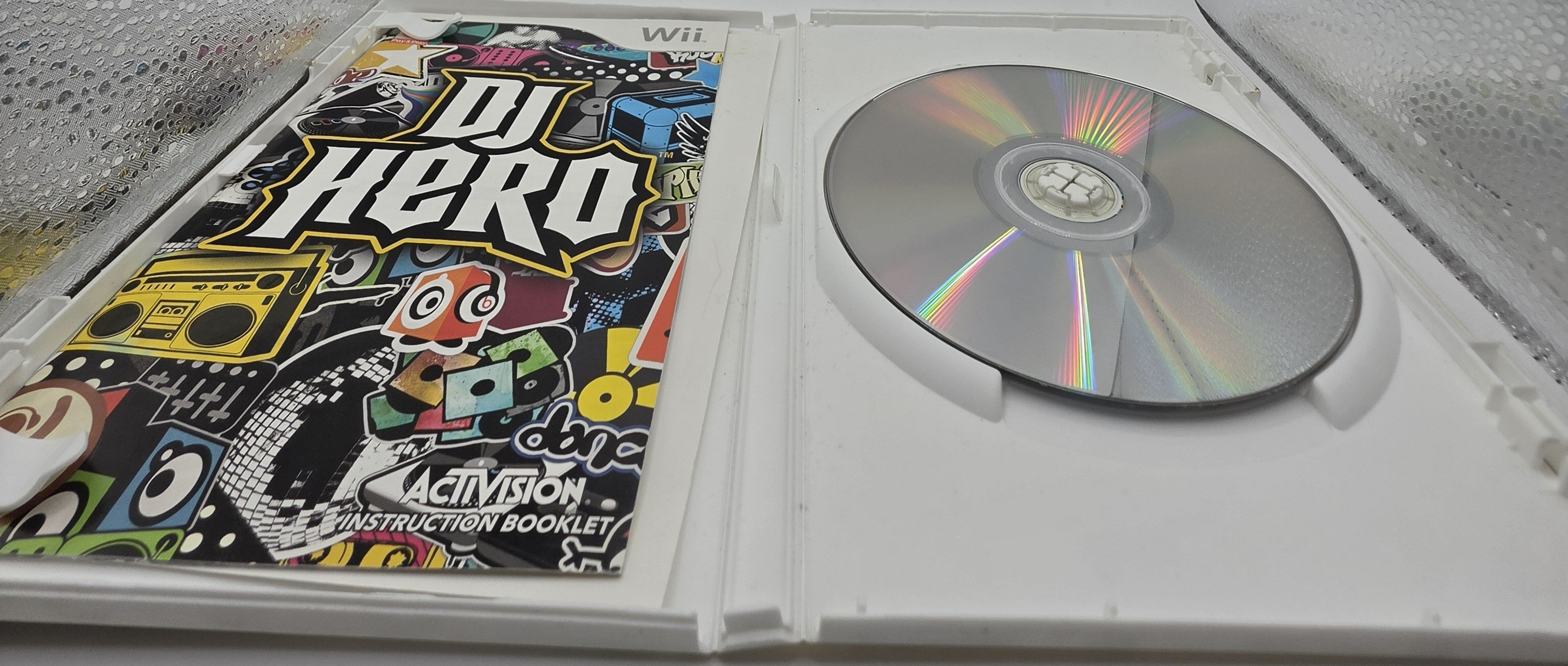 DJ Hero Wii CIB Complete with Manual and Case