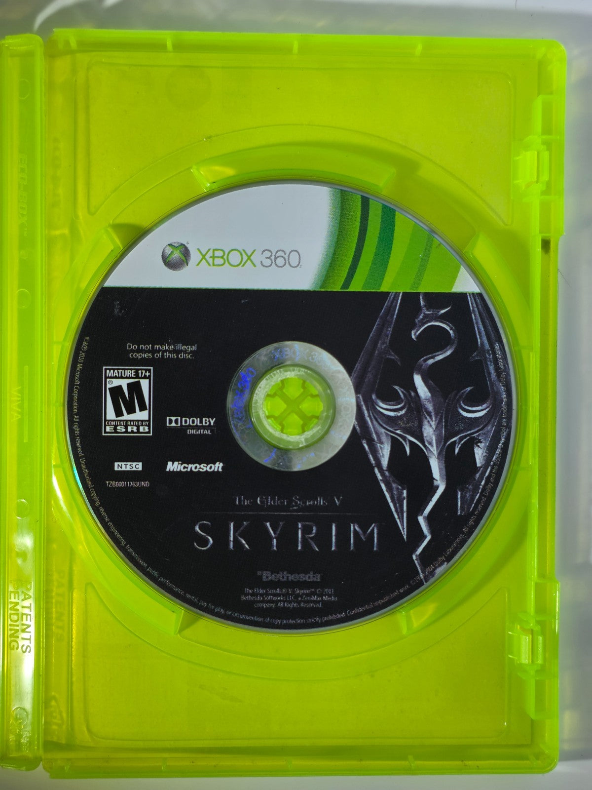 The Elder Scrolls V: Skyrim - Xbox 360 (Case & Disc)