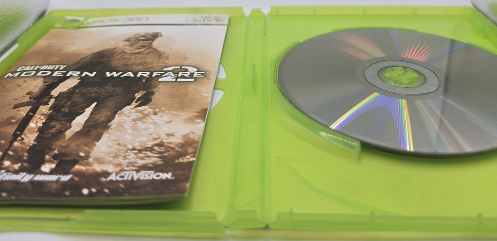 Call of Duty Modern Warfare 2 Xbox 360 CIB Complete Case Manual Disc