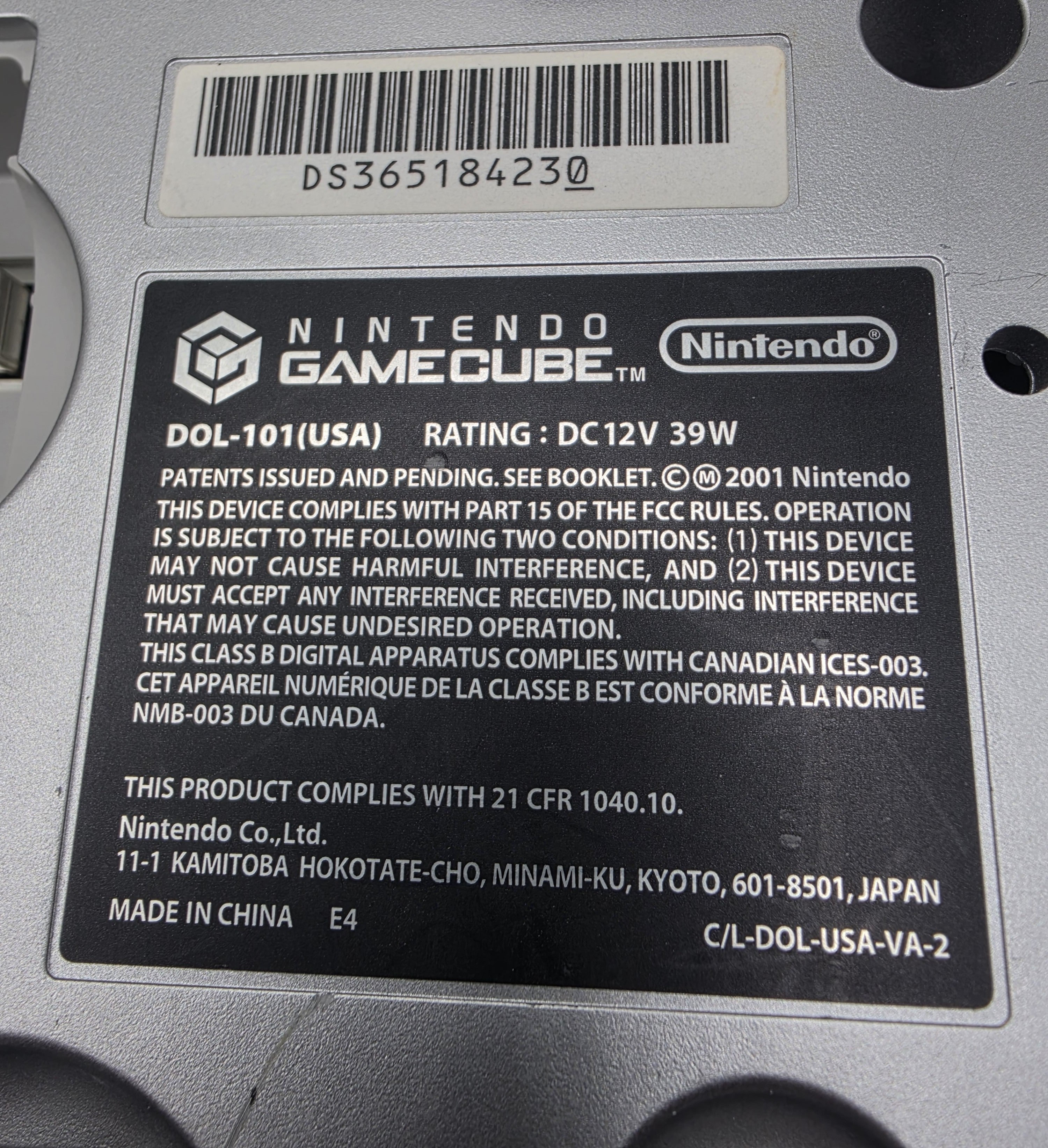 Nintendo GameCube Console Platinum W/ Power & AV- Recapped / Battery / LED Mod