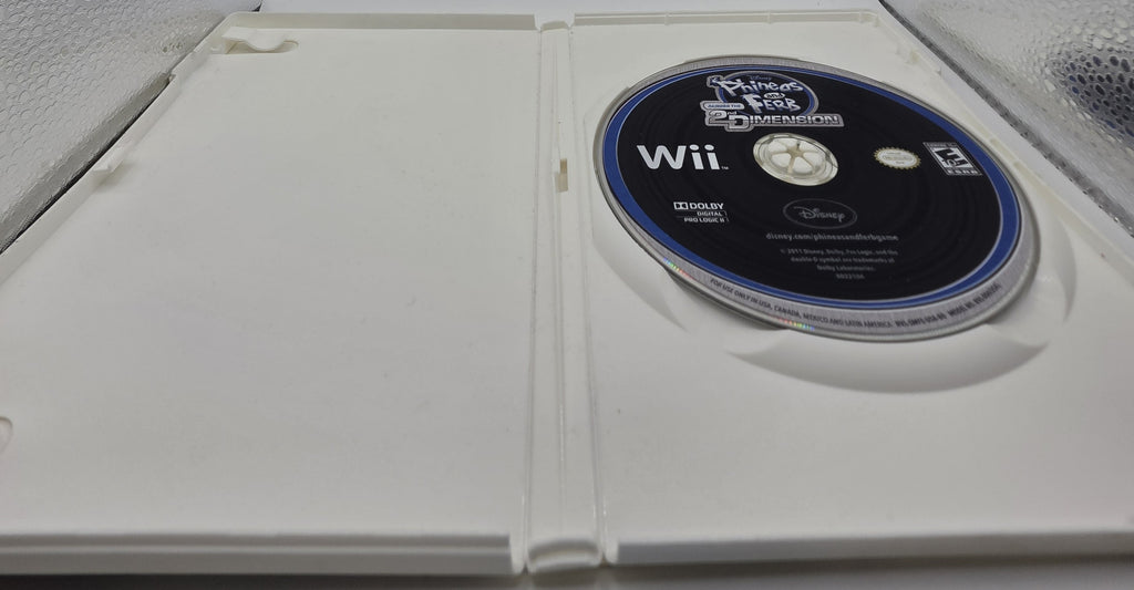 Phineas and Ferb Across the 2nd Dimension Wii Box+Game