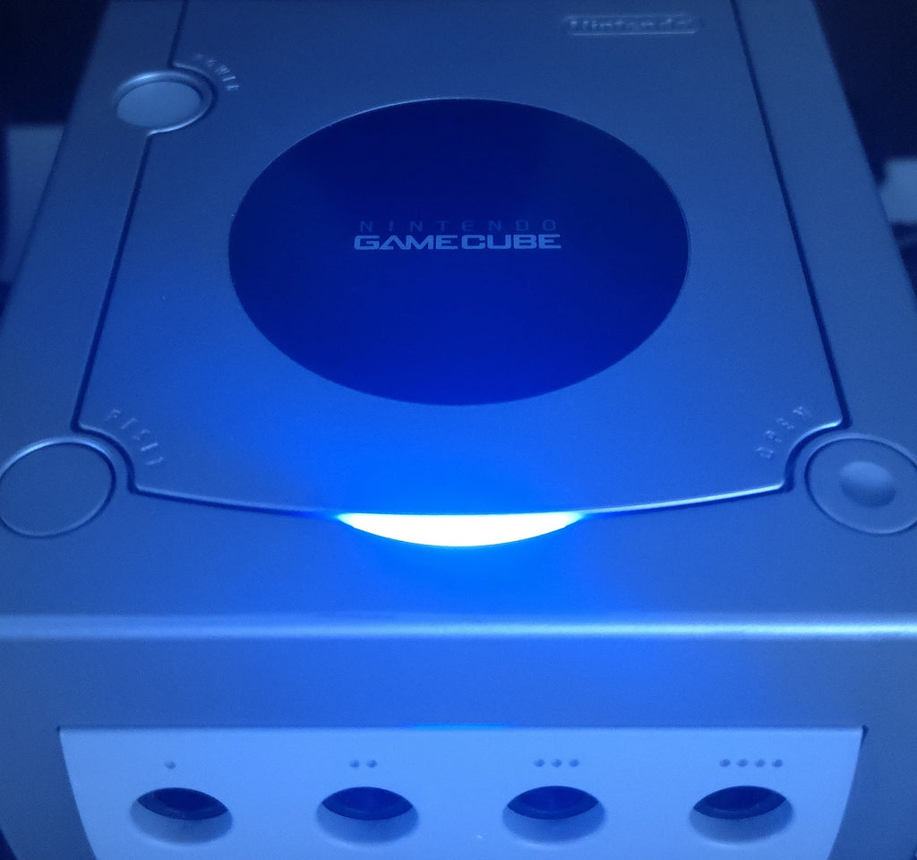 Nintendo GameCube Console Platinum W/ Power & AV- Recapped / Battery / LED Mod