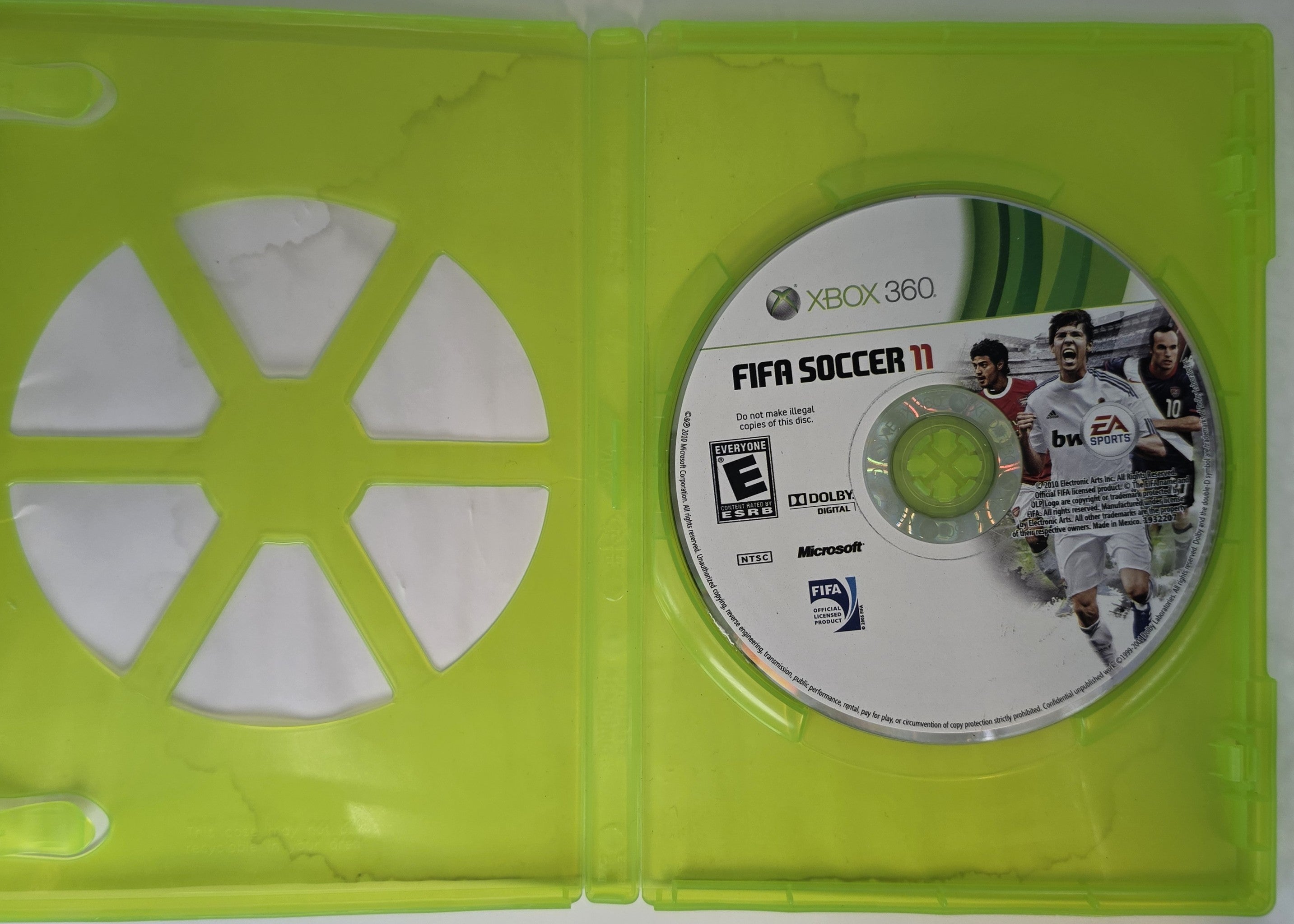 FIFA Soccer 11 Xbox 360 Box + Game EA Sports Soccer Football